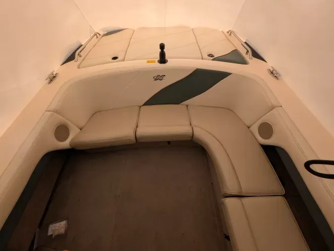 2001 NAUTIQUE SUPER SPORT