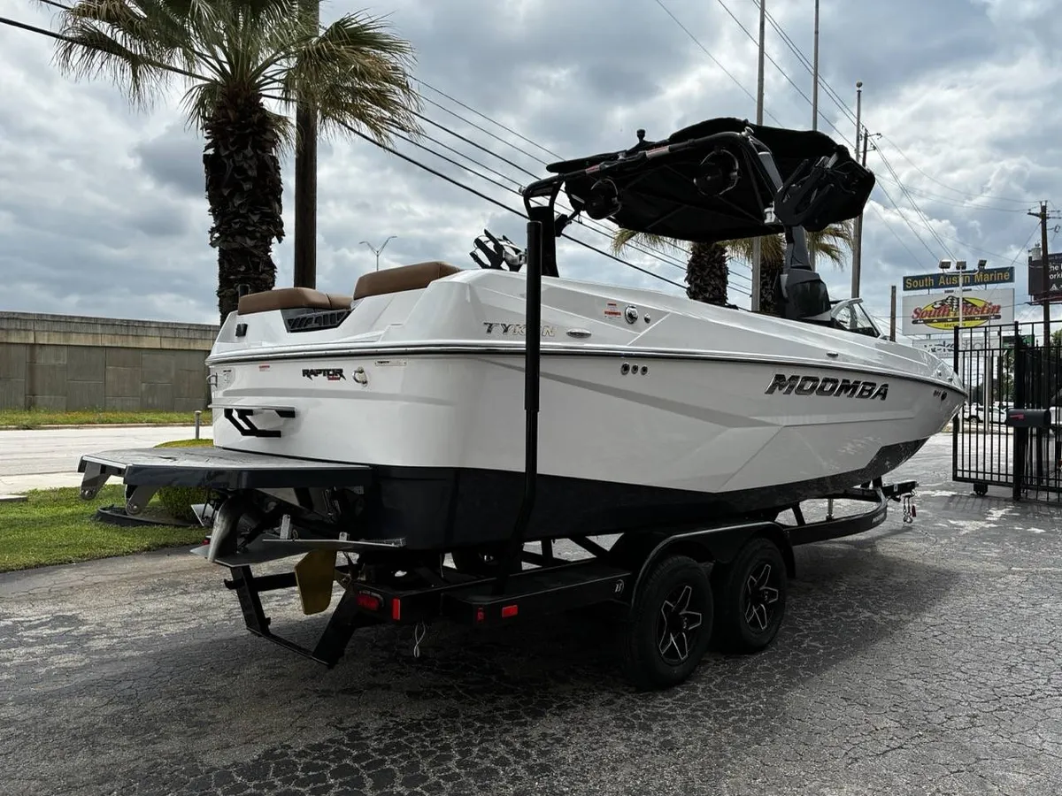 dummy-boat-img