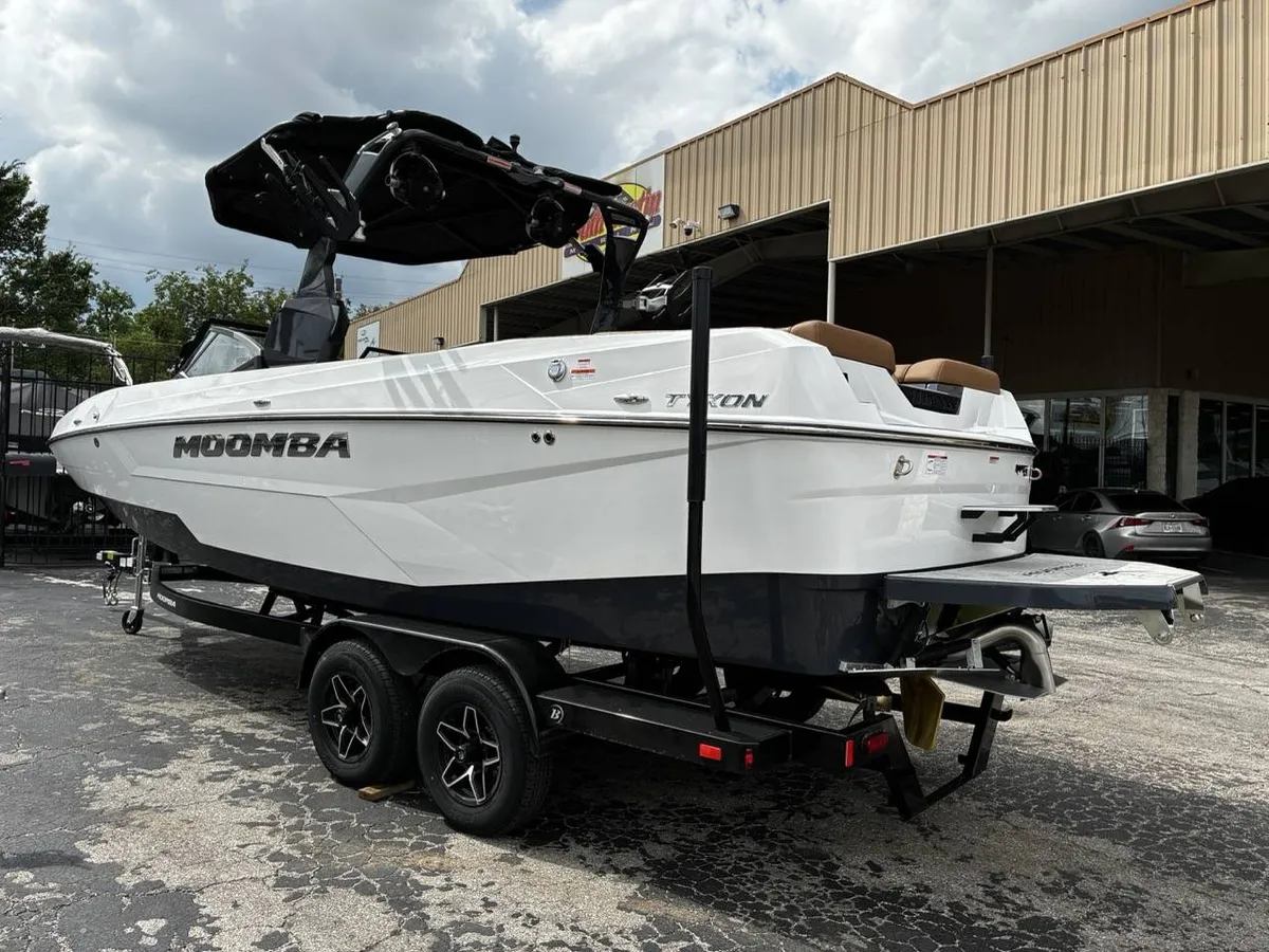 dummy-boat-img