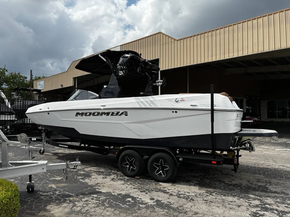 dummy-boat-img