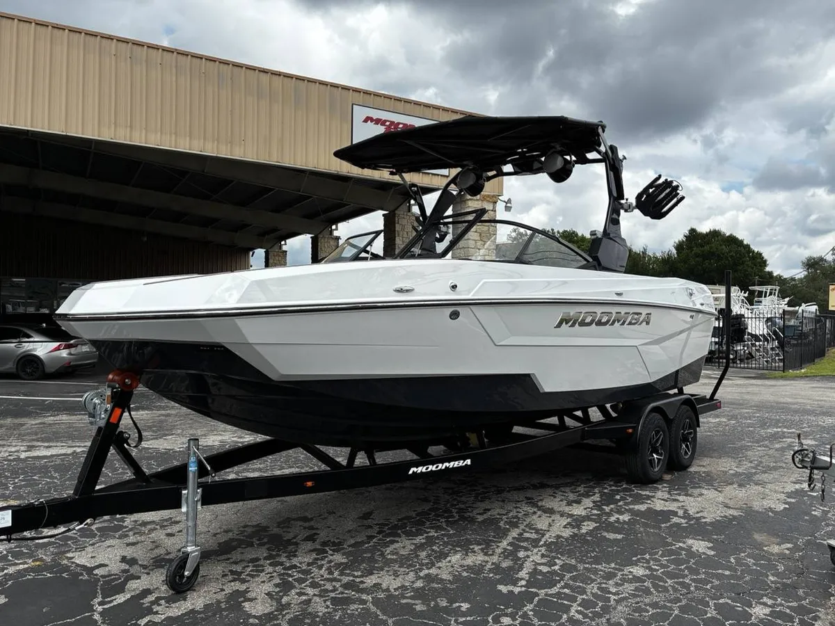 dummy-boat-img
