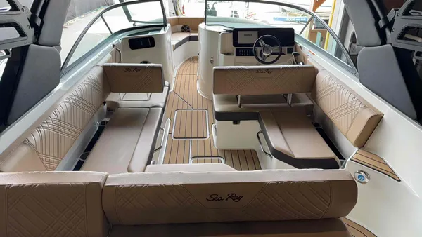 2026 Sea Ray 250 SDS-19