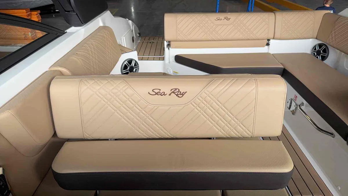 2026 Sea Ray 250 SDS-32