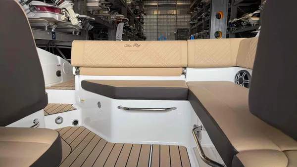 2026 Sea Ray 250 SDS-52