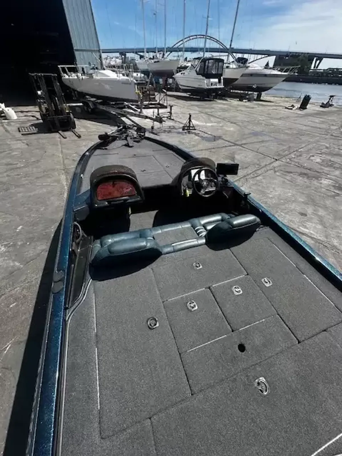 dummy-boat-img