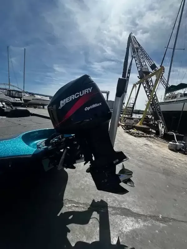 2000 Ranger 520VX-12