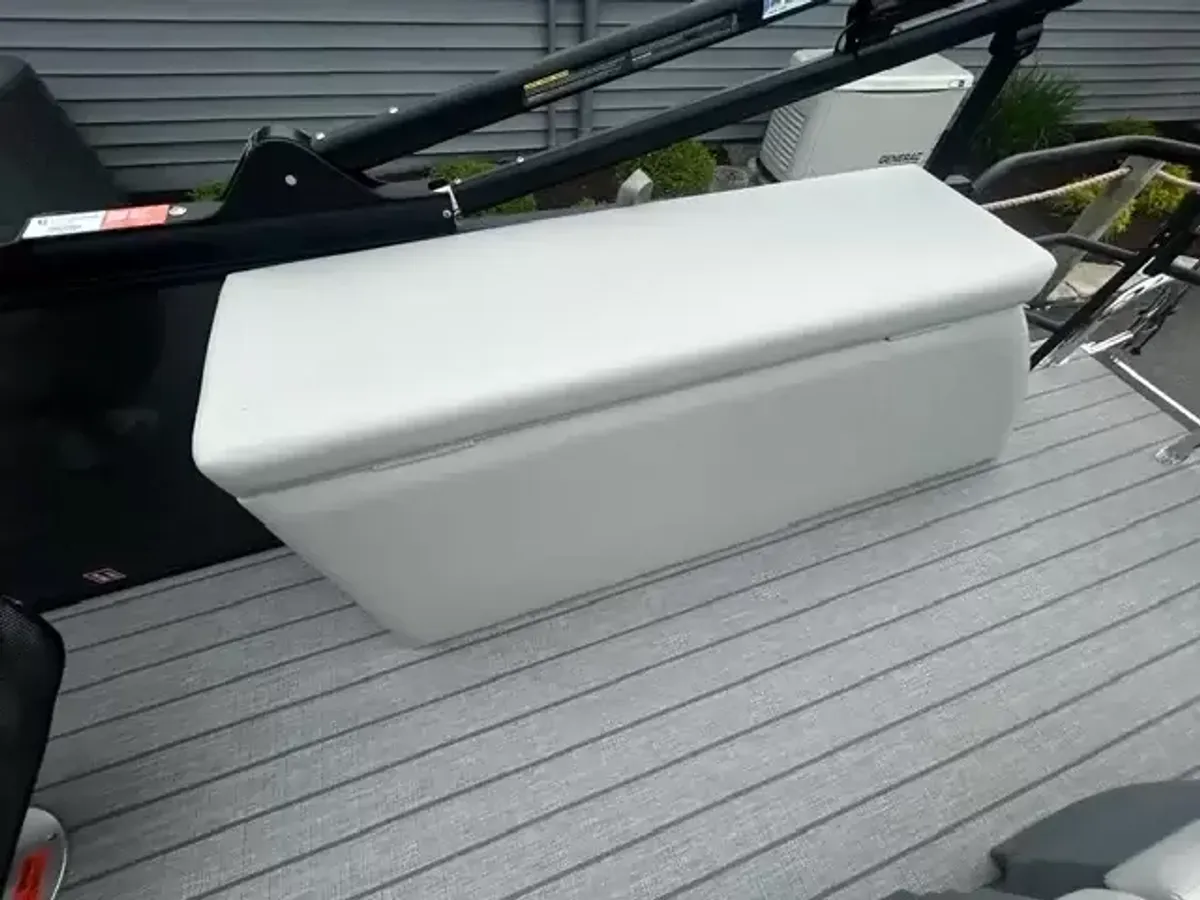 dummy-boat-img