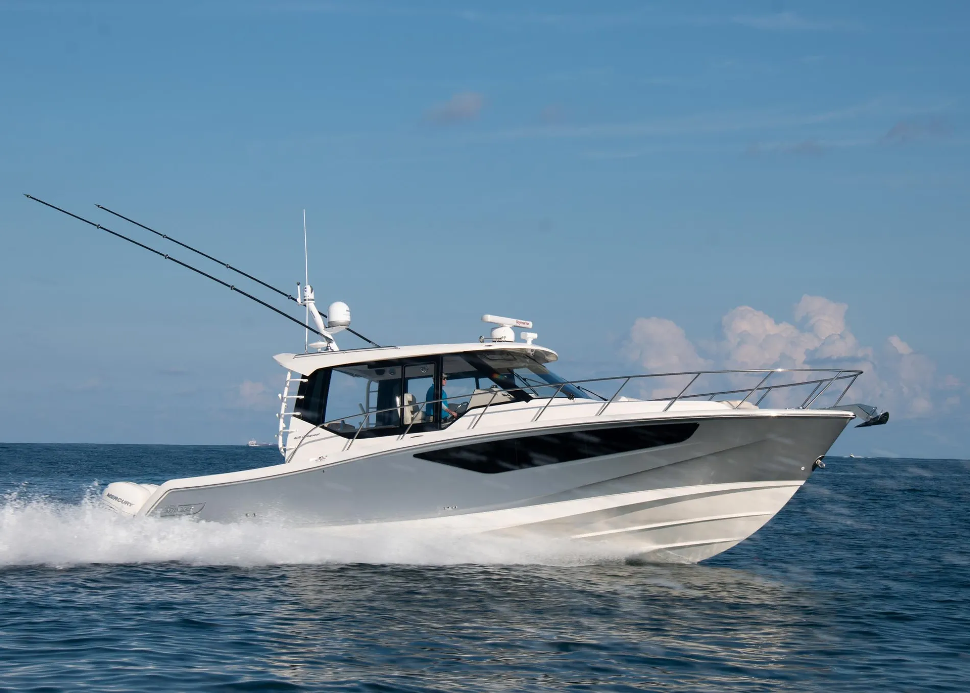 New 2027 Boston whaler 405 Conquest Pilothouse for Sale | Vancouver, BC | M&P Yacht Centre | 6a17d0f751d795aab70d935e