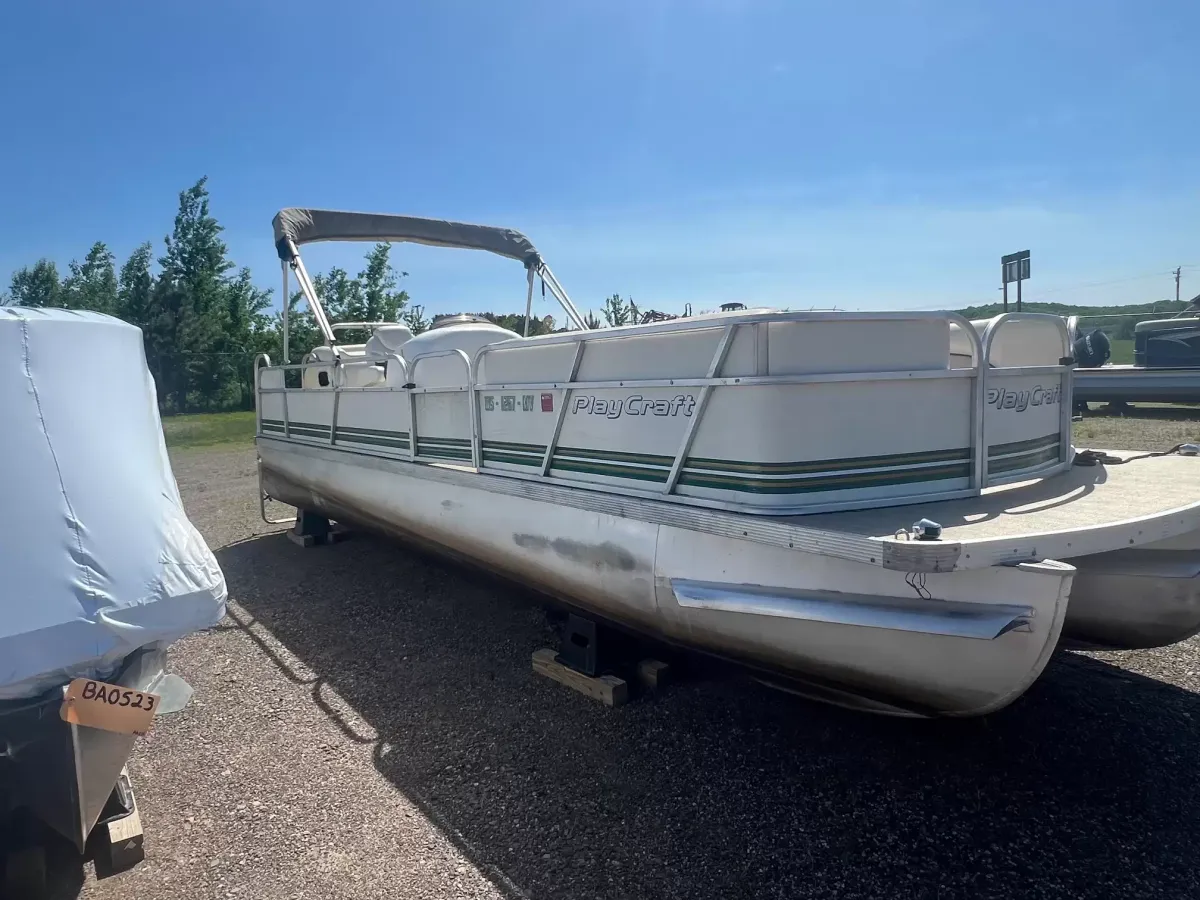 boat-carouselImage-image