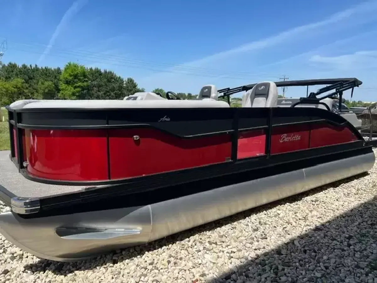 boat-carouselImage-image
