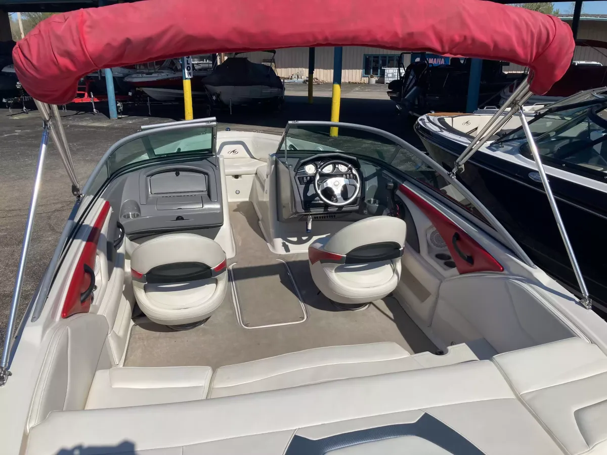dummy-boat-img