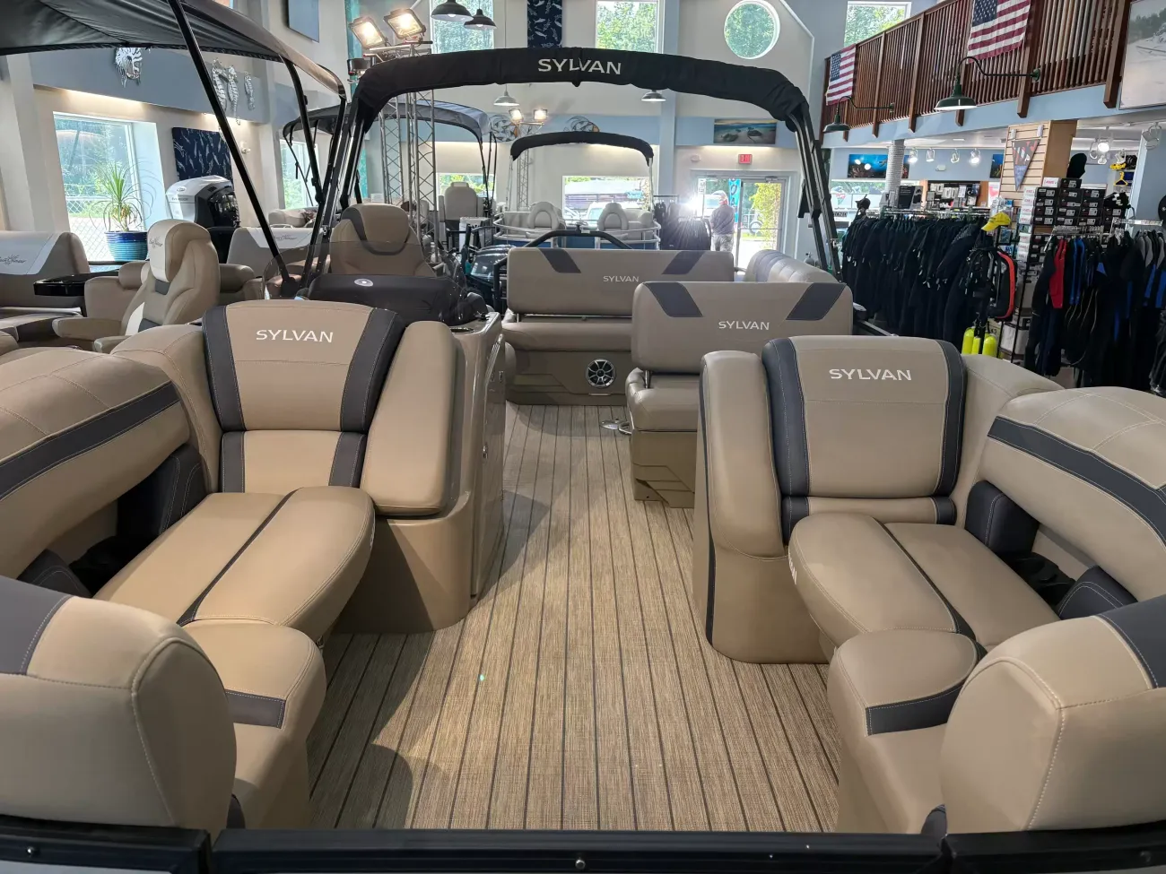 2025 Sylvan L-3 CLZ L3-3
