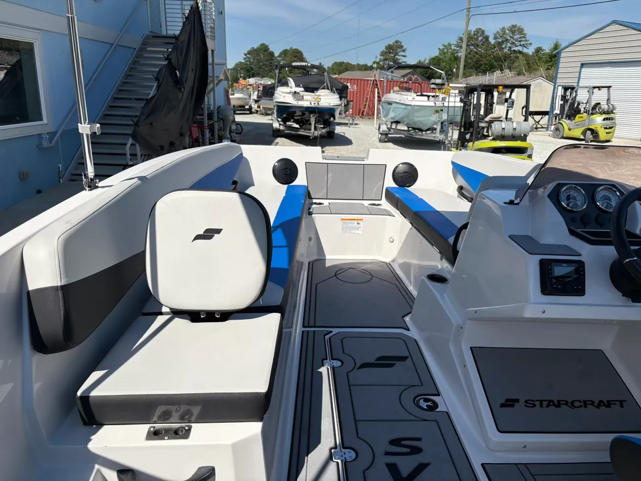 2026 Starcraft SV 18 OB-11