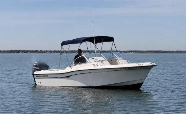 2006 Grady White 225 detail image 0