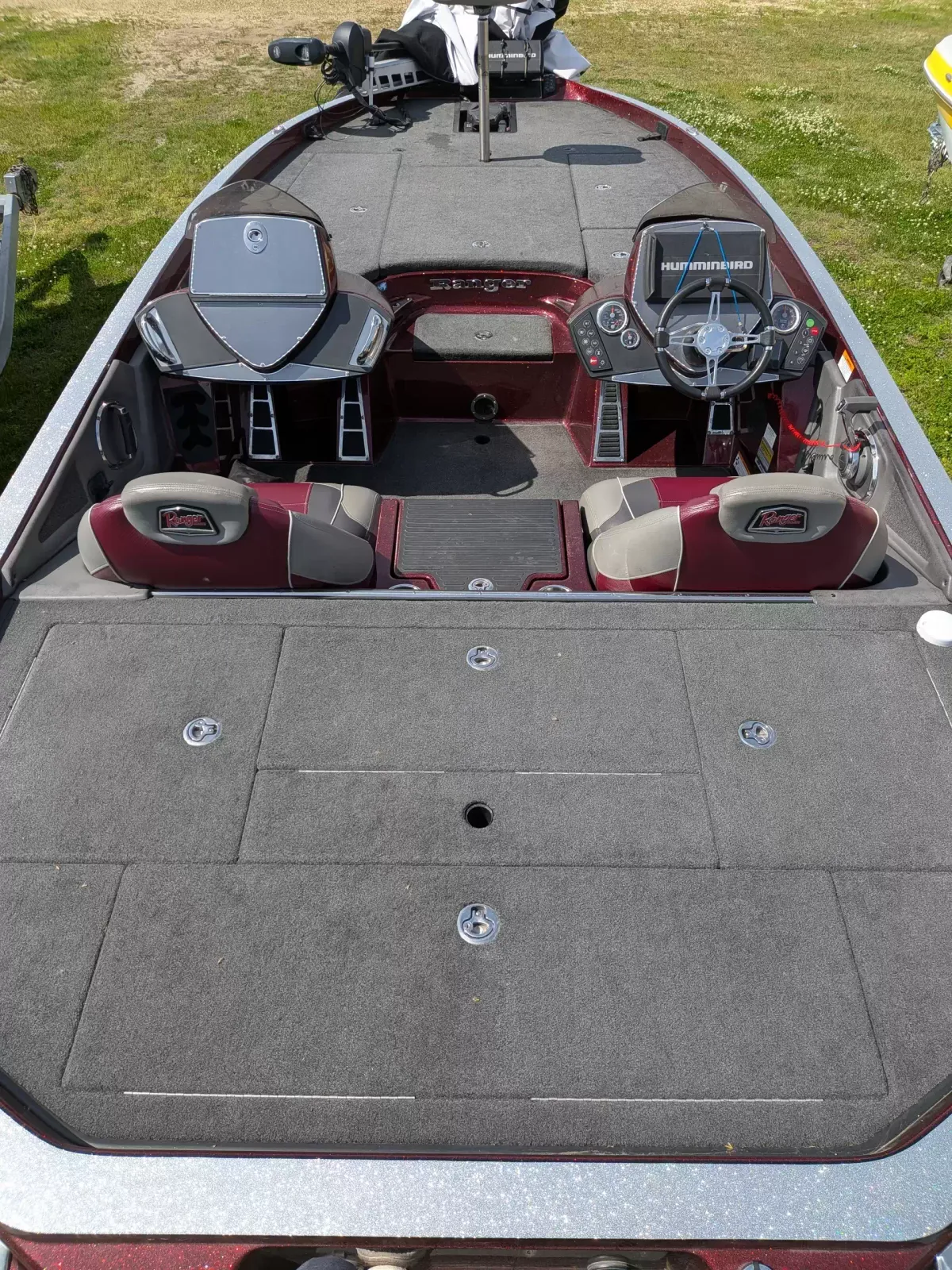 boat-carouselImage-image
