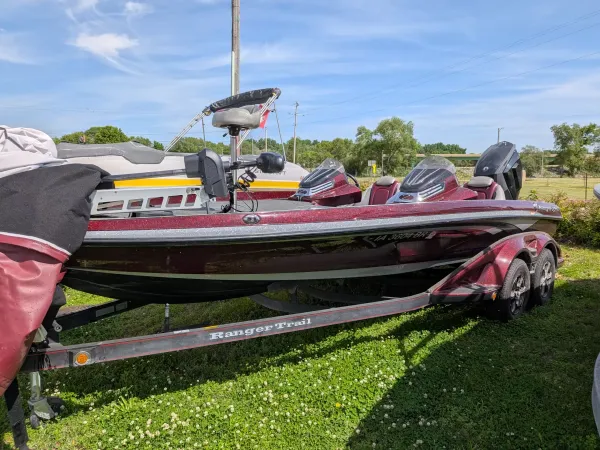 2017 Ranger Z5200