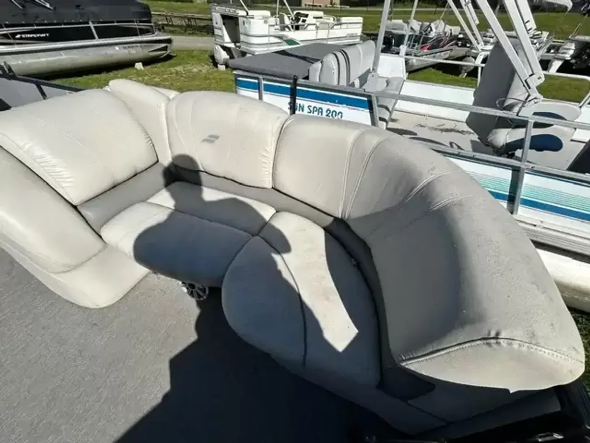 dummy-boat-img