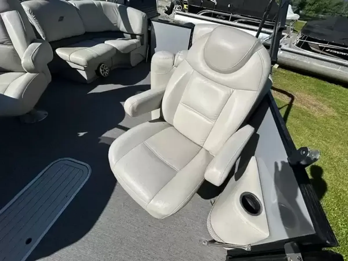 dummy-boat-img