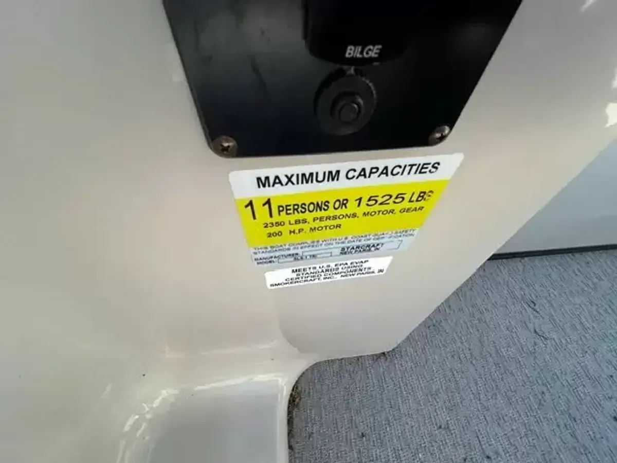 dummy-boat-img