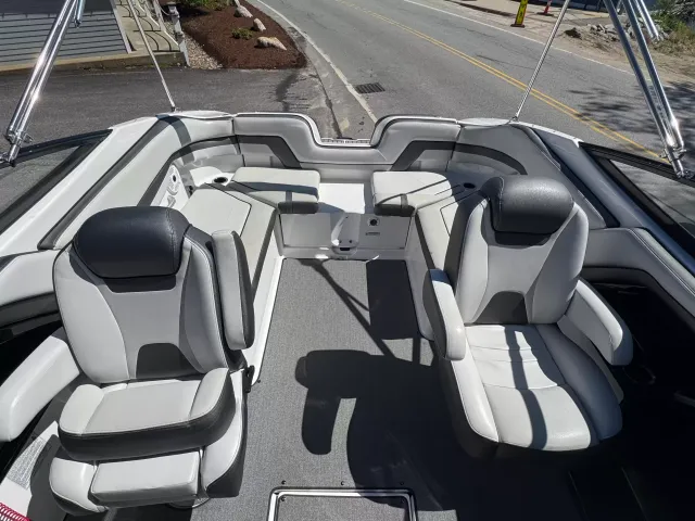 Boat Thumbnail 7