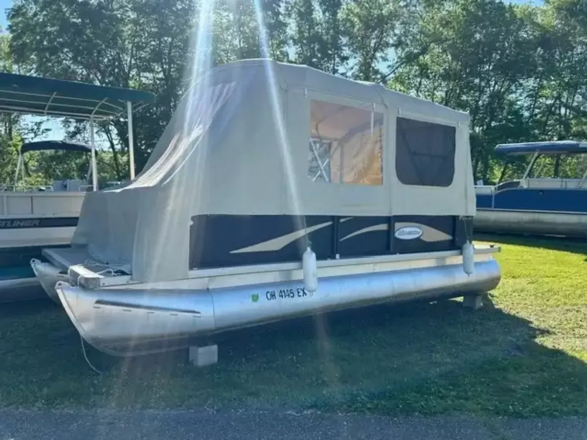 dummy-boat-img