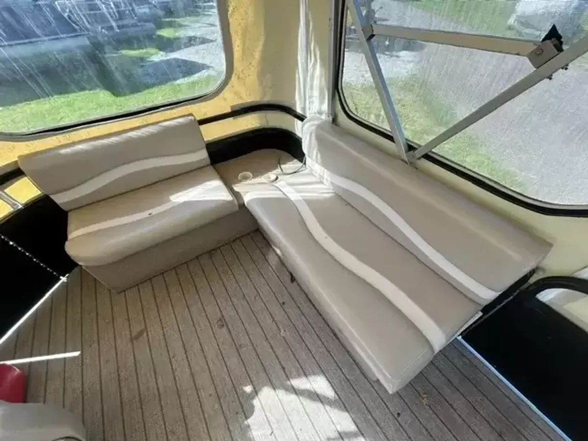 dummy-boat-img