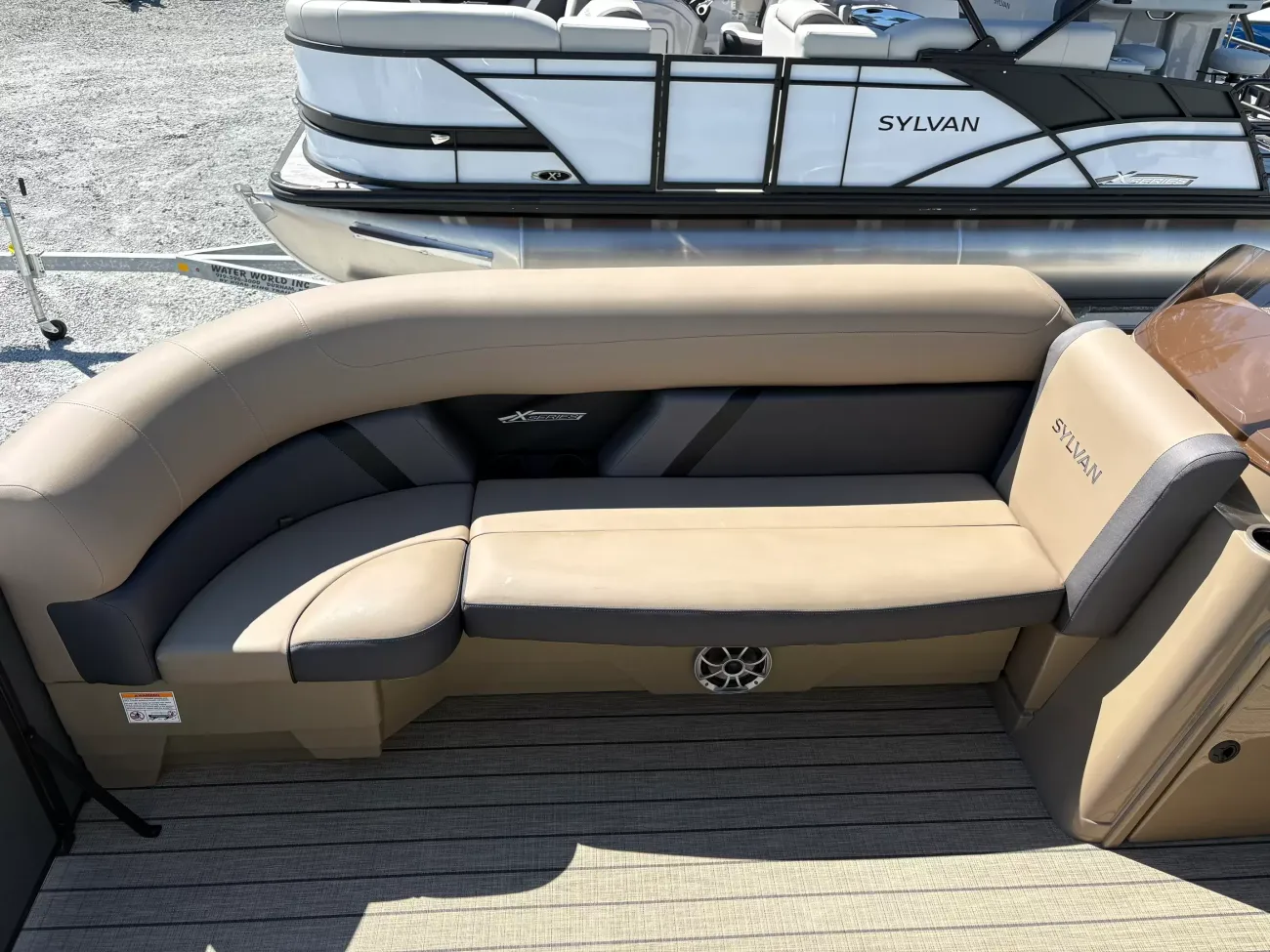 2026 Sylvan Mirage X3 Party Fish X3-6