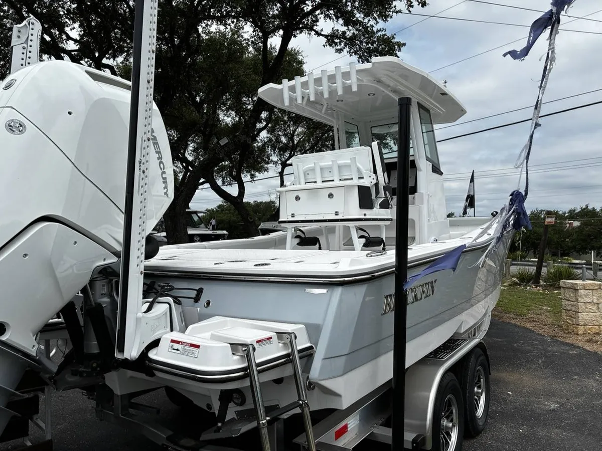 dummy-boat-img