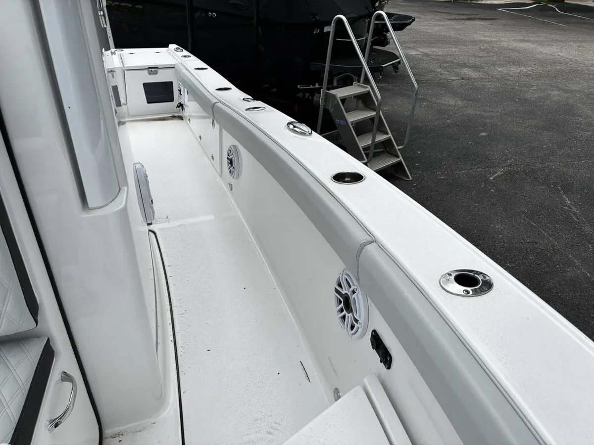 dummy-boat-img
