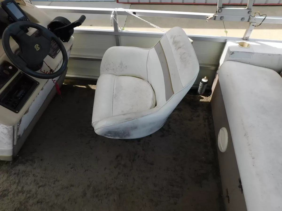 dummy-boat-img