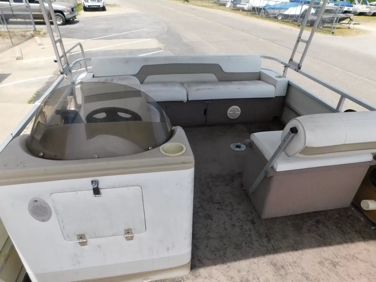 dummy-boat-img
