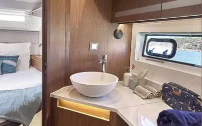 New 2027 Beneteau Antares 12 Fly for Sale | Vancouver, BC | M&P Yacht Centre | 6a2113ea04184cd2fb073519