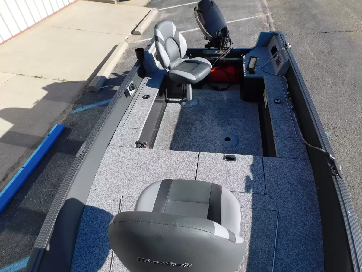 dummy-boat-img