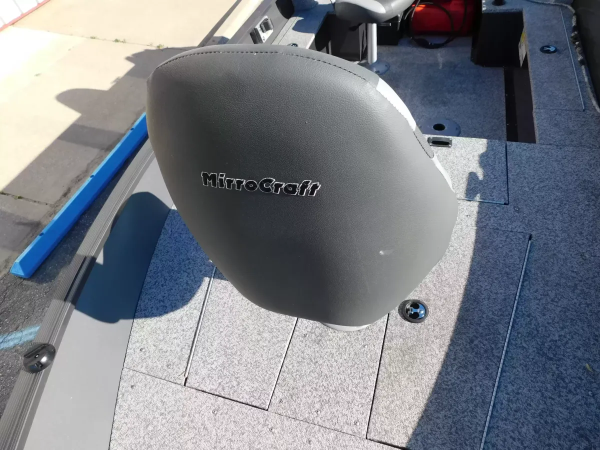 dummy-boat-img