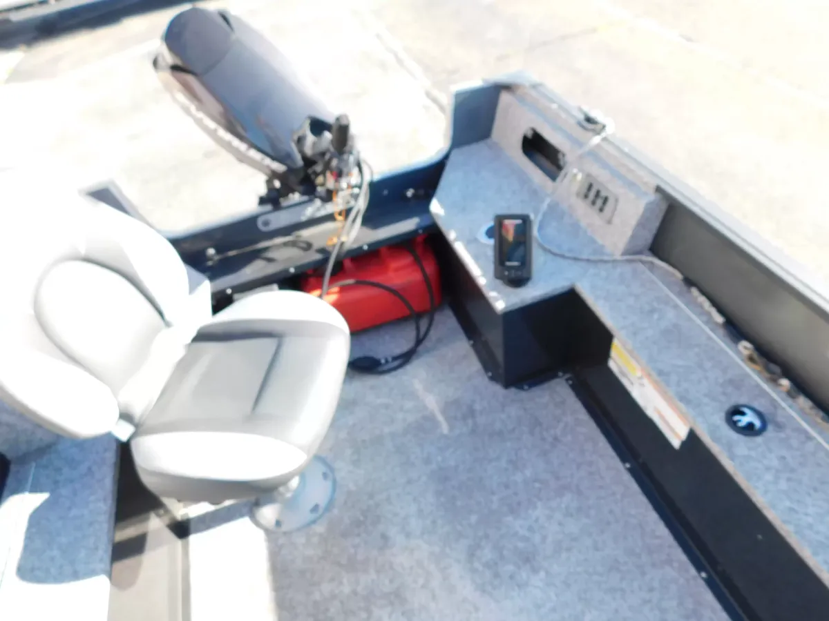 dummy-boat-img