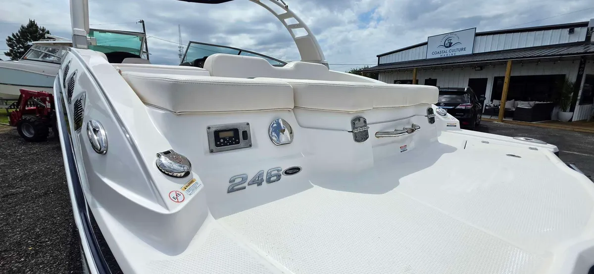 2018 Chaparral 246 SSI