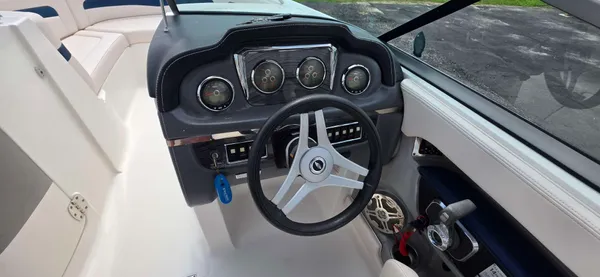 2018 Chaparral 246 SSI