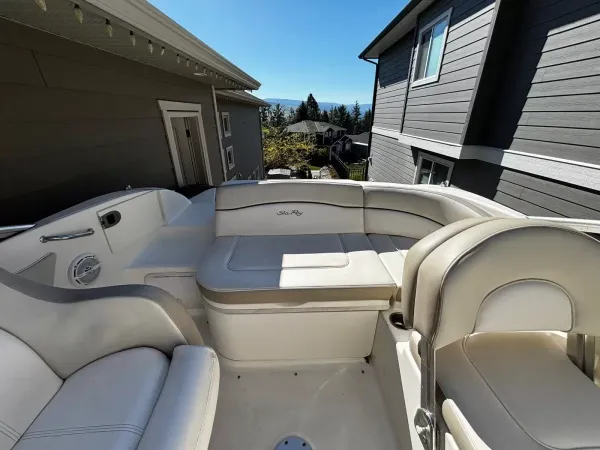 2012 Sea Ray 200 Sundeck-4