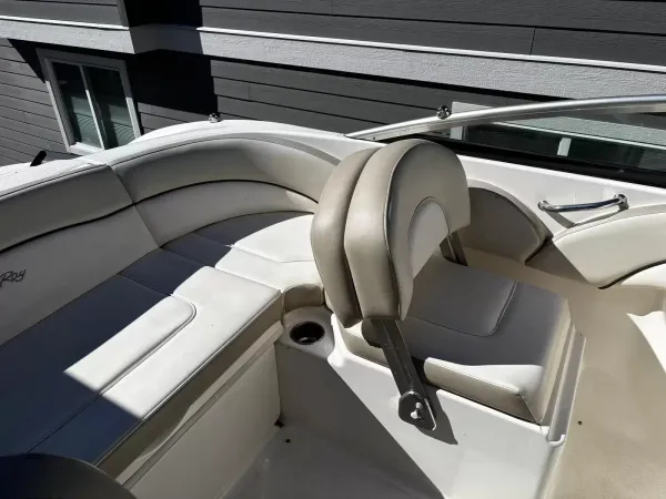 2012 Sea Ray 200 Sundeck-6