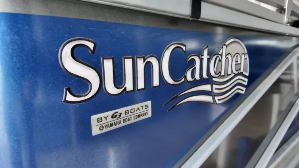 2019 Suncatcher V322 Fish-2