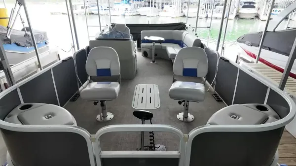 2019 Suncatcher V322 Fish-8