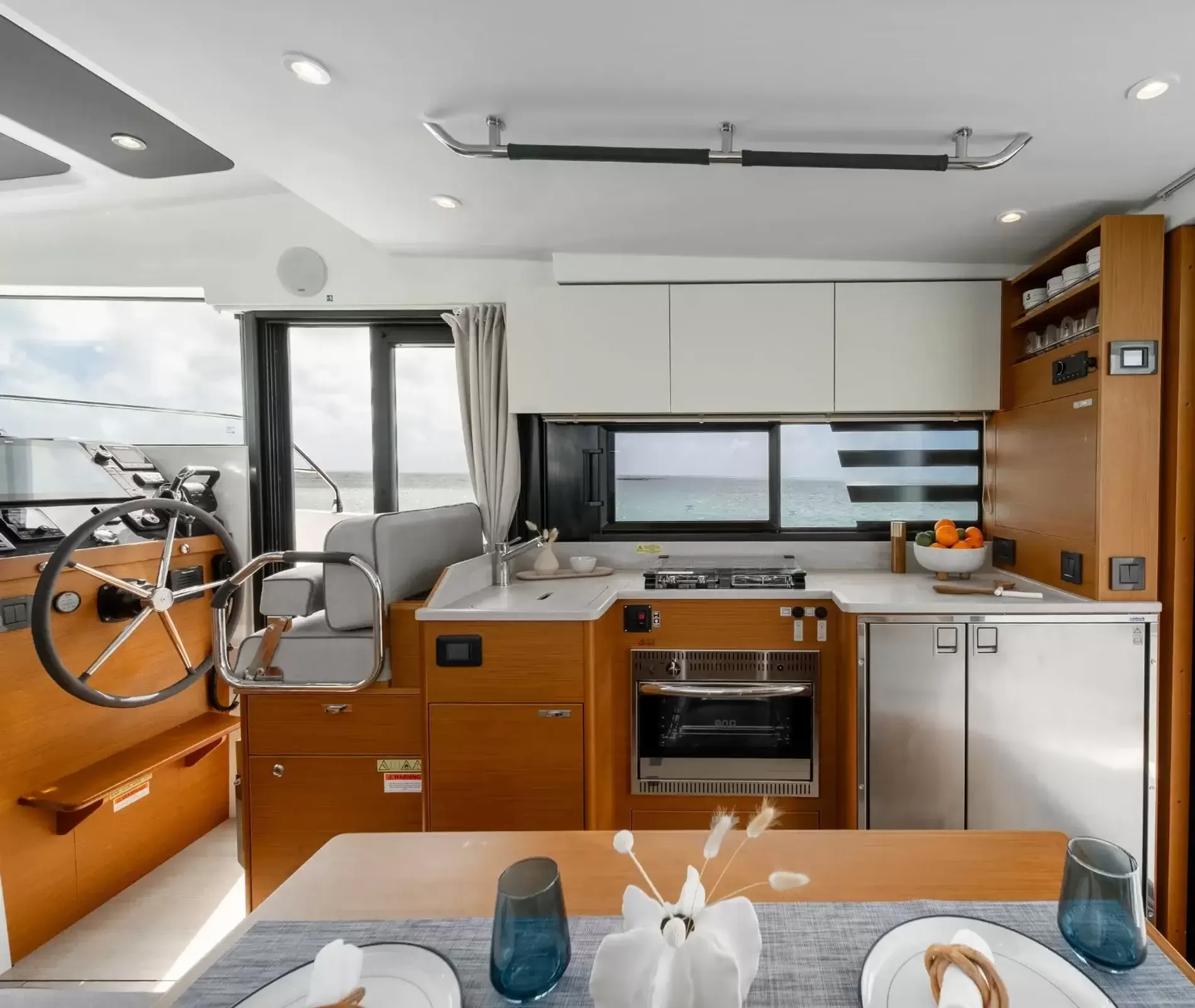 New 2027 Beneteau Swift Trawler 37 Fly for Sale | Vancouver, BC | M&P Yacht Centre | 69091939fd417cc27a0e0bcf