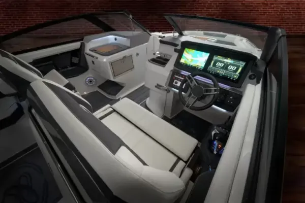 2027 Cobalt R31 OB detail image 13