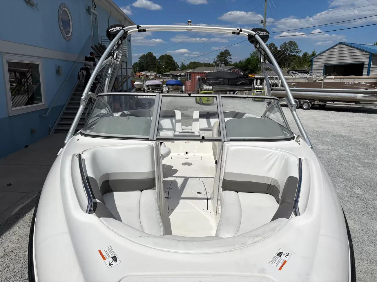 2005 Yamaha AR 230 HO-18