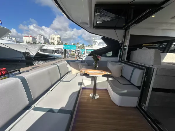2027 Fairline TARGA 47 GT detail image 14