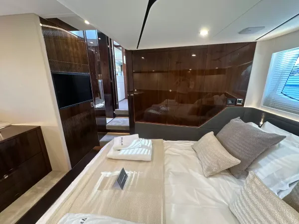 2027 Fairline TARGA 47 GT detail image 34