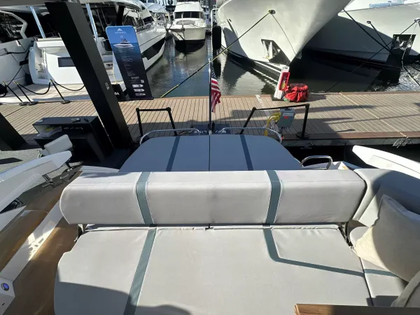 2027 Fairline TARGA 47 GT detail image 42