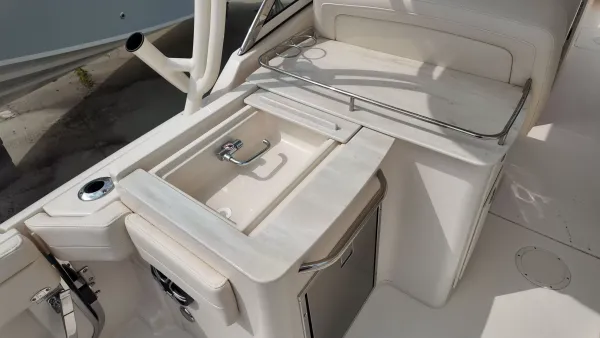2026 Grady White FREEDOM 285 detail image 11
