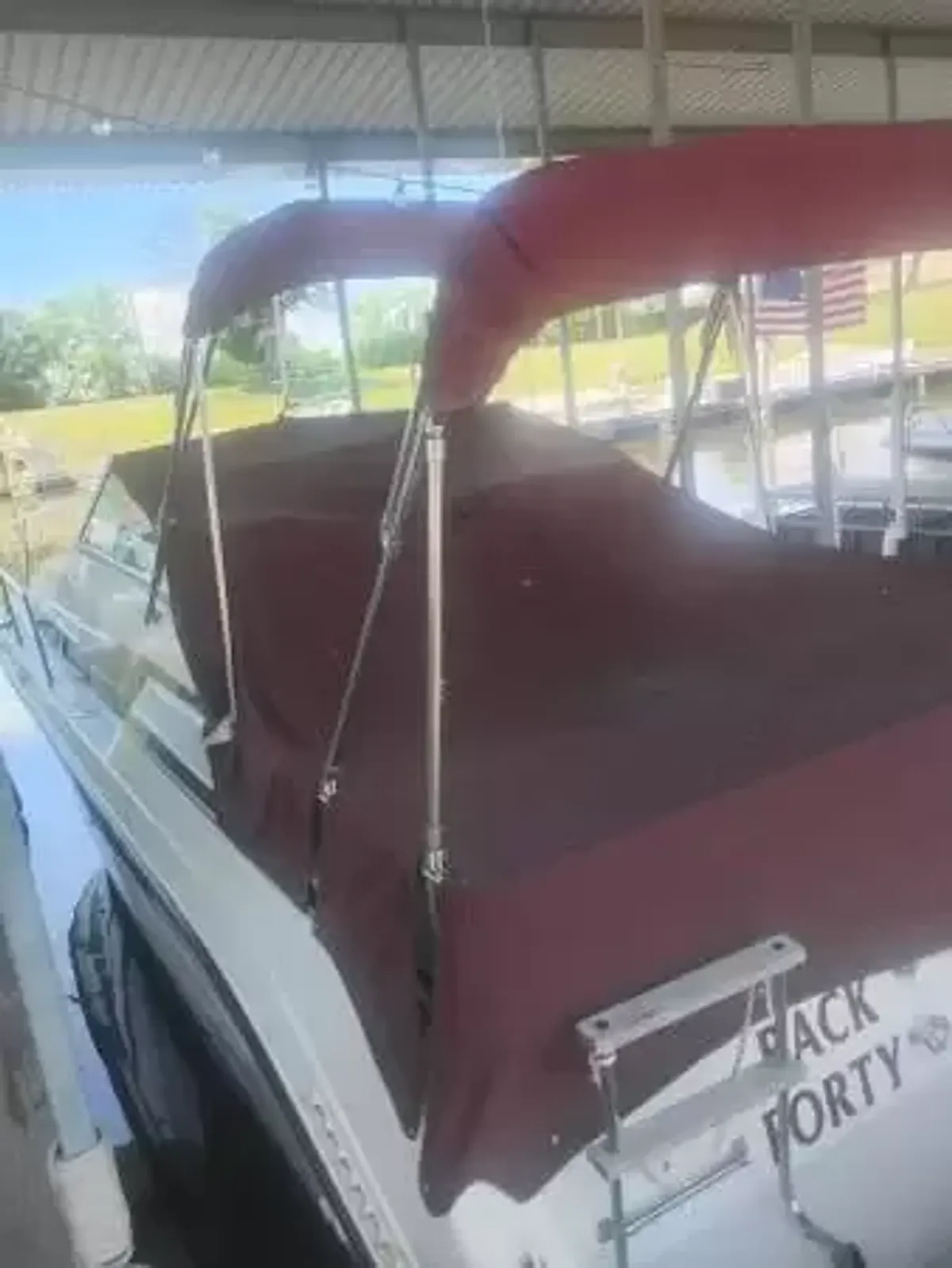 boat-carouselImage-image