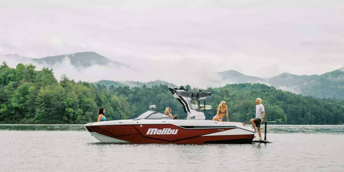 2027 Malibu M230-2
